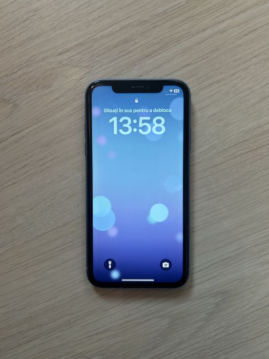 iPhone XR 64GB stare foarte bună
