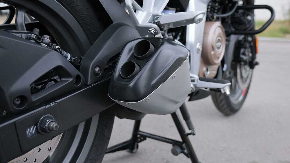 Мотоцикл  Bajaj Pulsar N250