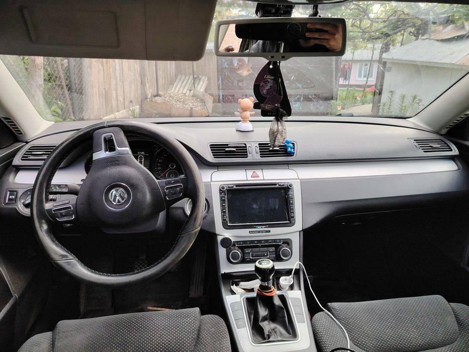 Vând passat b6 break
