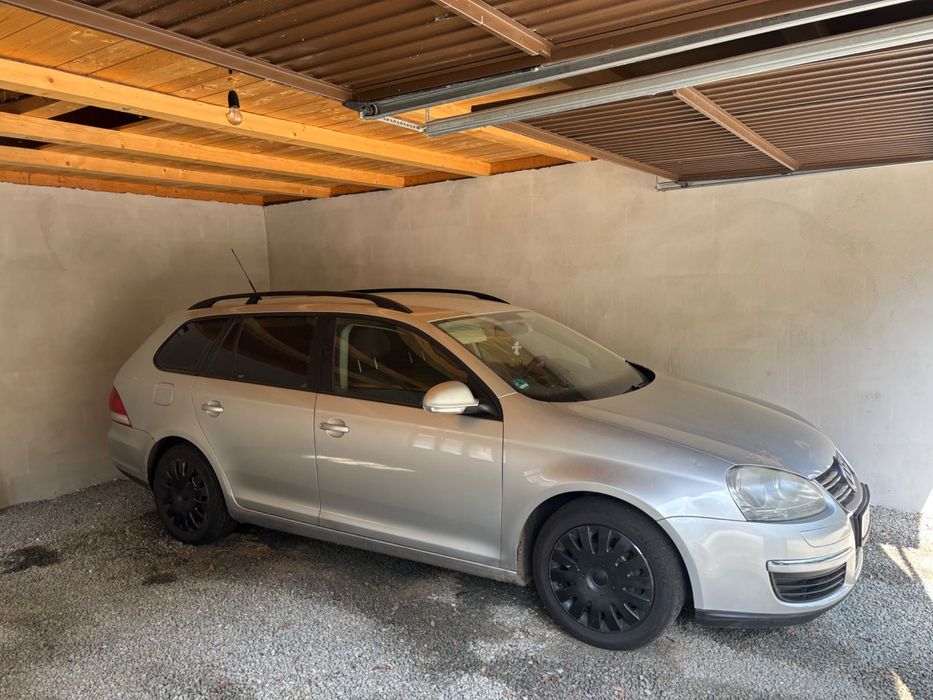 Volkswagen Golf V