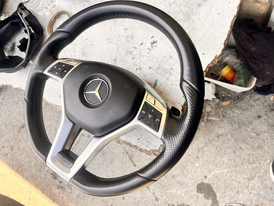 Волан АМГ Mercedes C W204 , E W212 и др.