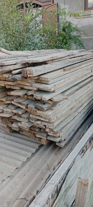 Доски для черного потолка .