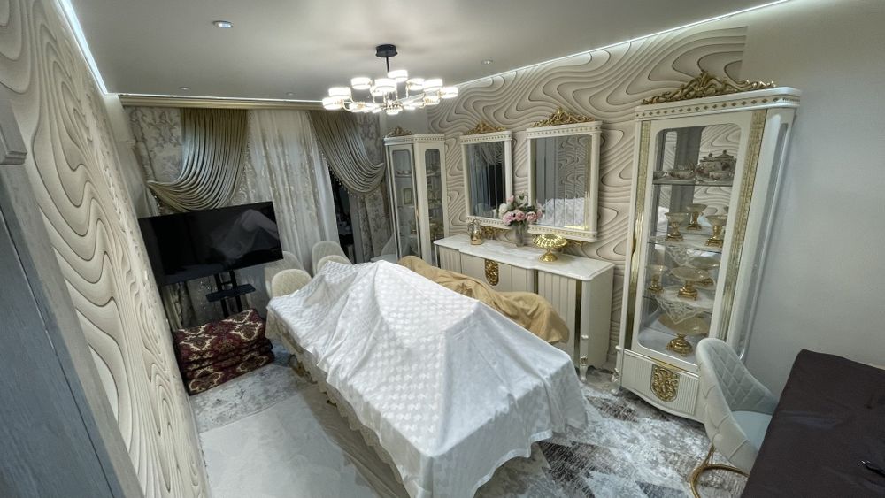 Kvartira Ibn-sino 1 da sotiladi