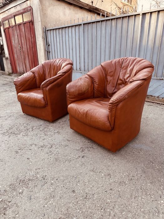 Винтидж кожени въртящи кресла – естествена кожа, внос от Швеция