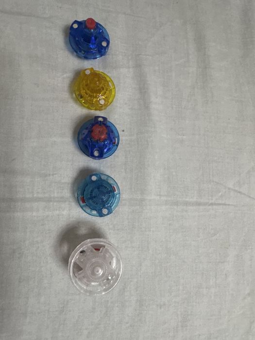 Бейблэйд оригинал