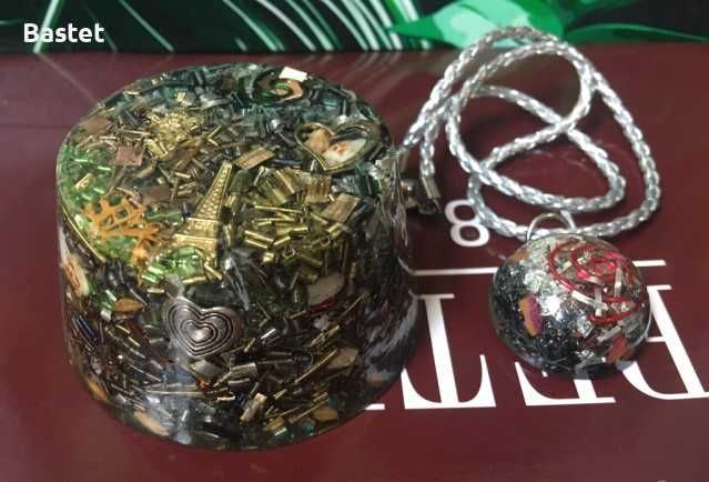 Оргонити: универсален и колие