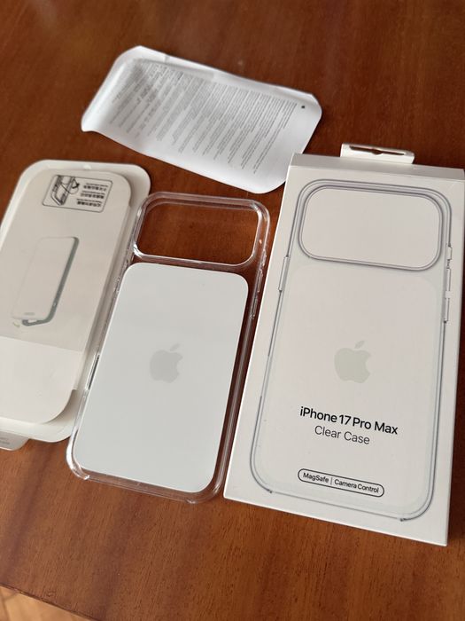 Husă originala IPhone 17 pro max