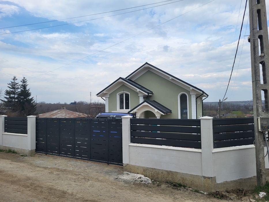 Casa P+M  zona Împărat Traian 5 min Uvertura Mall