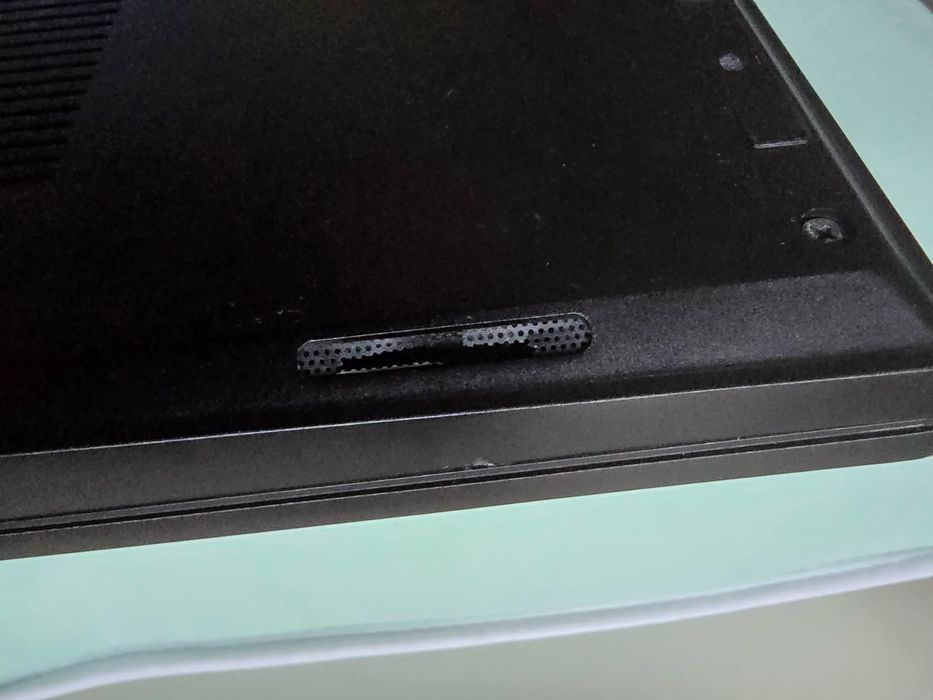 Продавам лаптоп - Lenovo ThinkPad E14