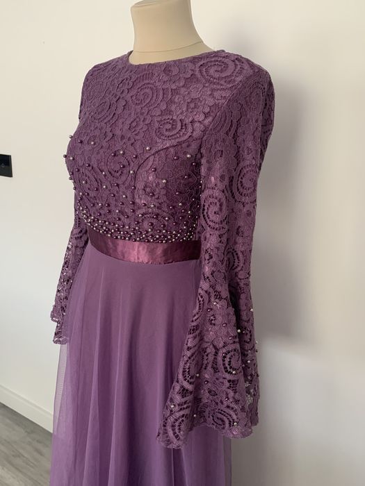 Rochie lungă cu perle