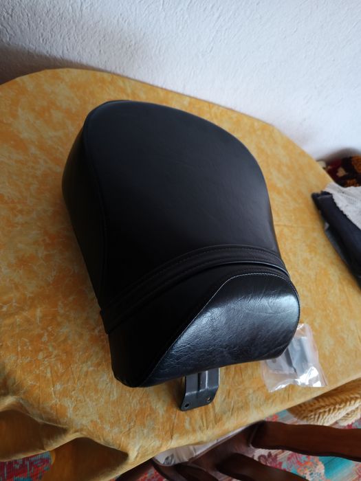 Оригинална седалка  Suzuki Intruder Vl 1500