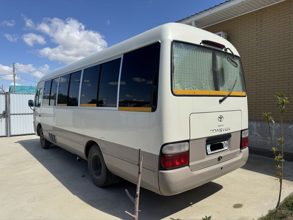 Toyota Coaster ( Тойота Костра )