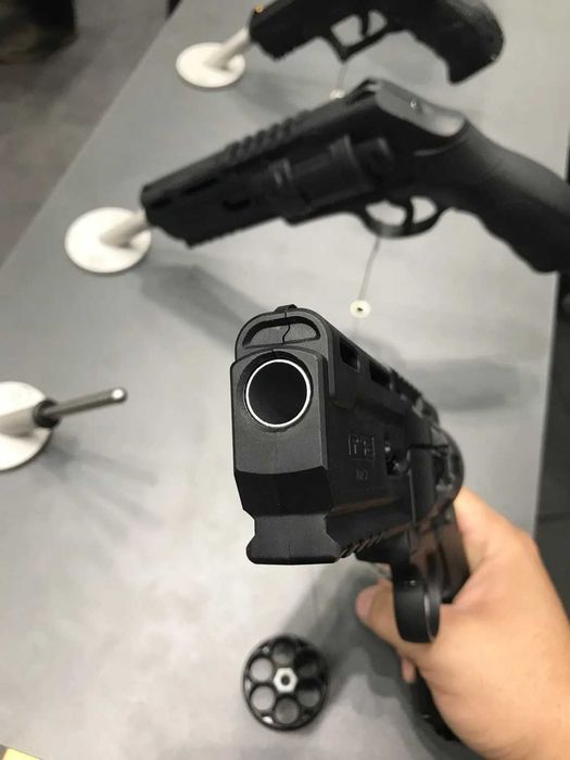 Pistol [20 JOULI] Pentru Alungarea Ciorilor! Cu Bile De Cauciuc