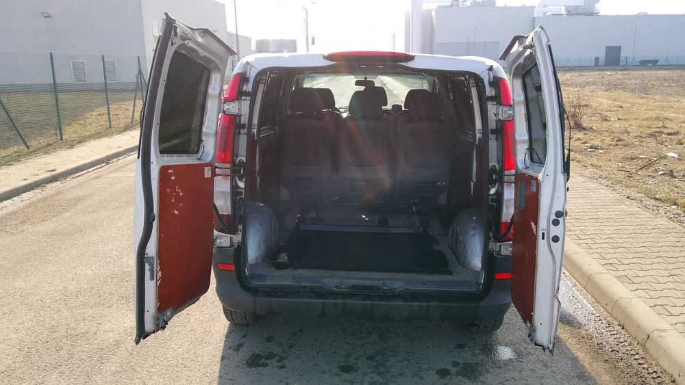 Mercedes VITO 115 8+1