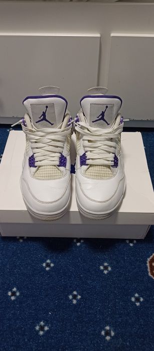 Jordan 4 Metalic Purple