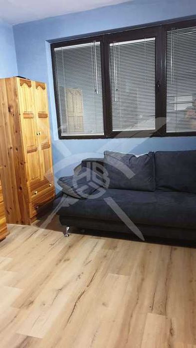 Дава се под наем Тристаен апартамент в Варна, Трошево - 100 кв.м за 598.23 € - Снимка #2