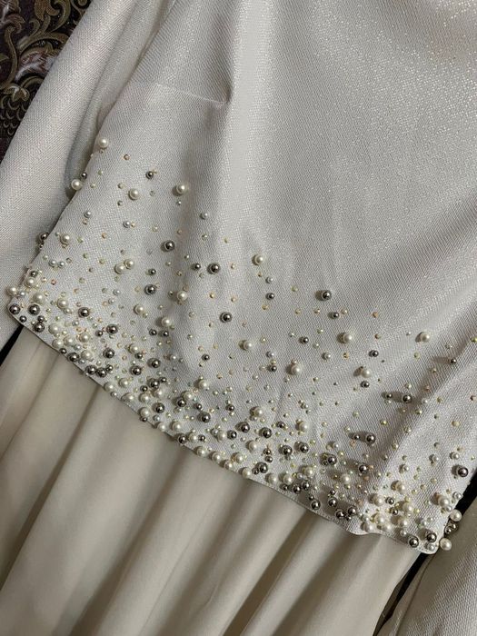 Шикарное длинное вечерняя платье