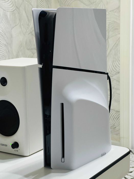 Playstaion 5 slim (disk)