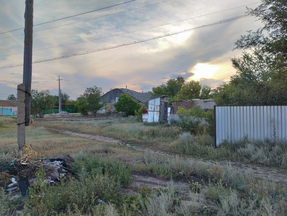 Продам дом и 30 сотак