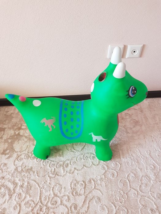 Надувной дракончик