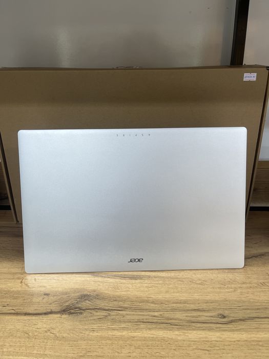 Ноутбук Acer lite 15