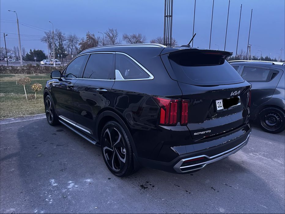 Kia sorento 2023 yil 2.5 obyom