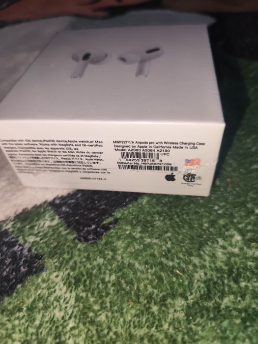 vand casti apple air pods pro