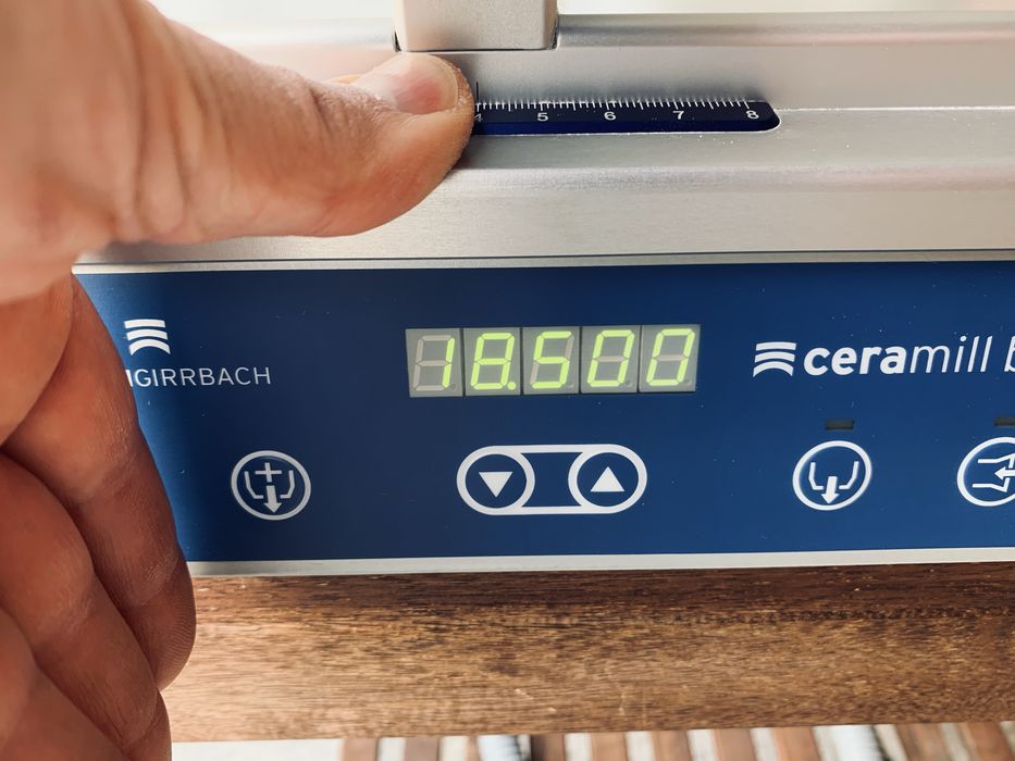 Микро-копирна фрезова машина Amann Girrbach