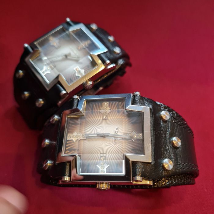 Чъсовник  Police Glory