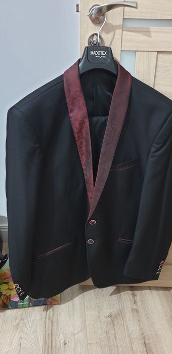 Costum de mire sau naș marimea 58