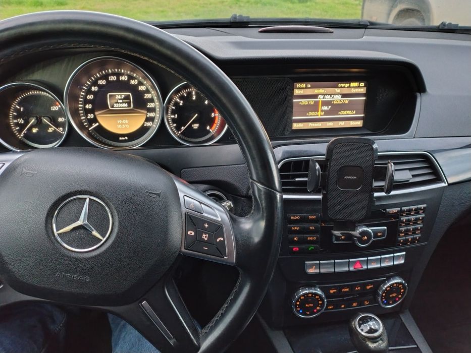 Mercedes C220 CDI 2012 • Distribuție + Ambreiaj schimbate • Motor 2.2 Diesel