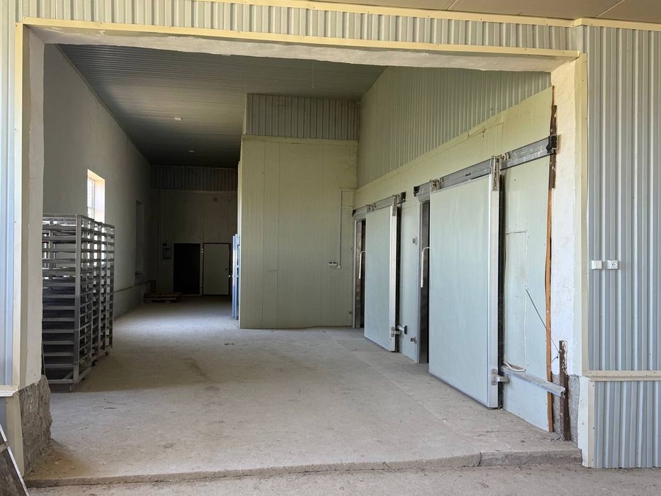 Kogon tumanidan muzlatgich kamerasi va barcha uskunalari hamda binosi