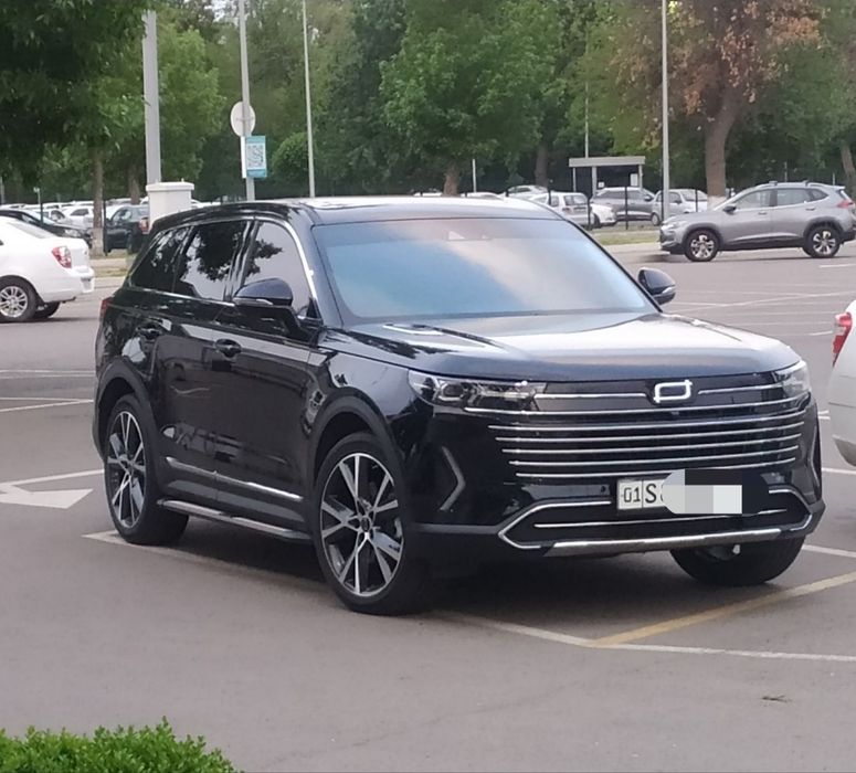 Оказываю услуги личного, семейного и офисного водителя.