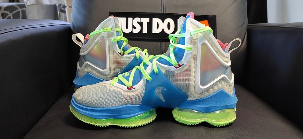 Nike Lebron XIX, номер 42,5