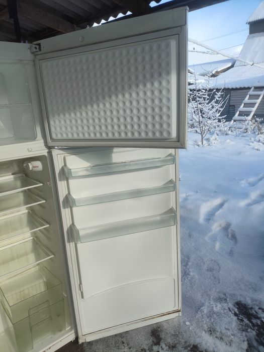 Продам Холодильник BOSCH