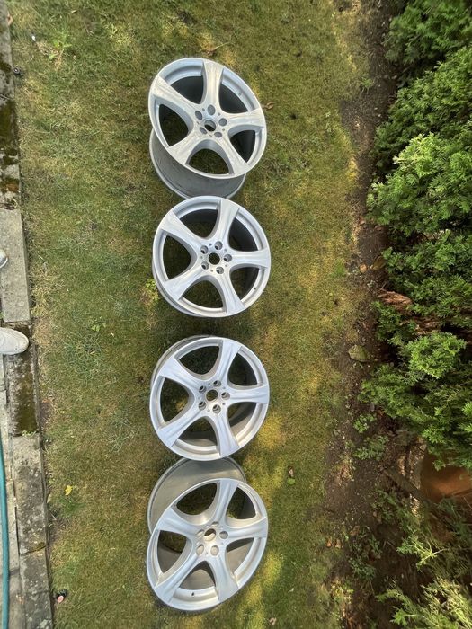 Джанти за Land Rover ‘20