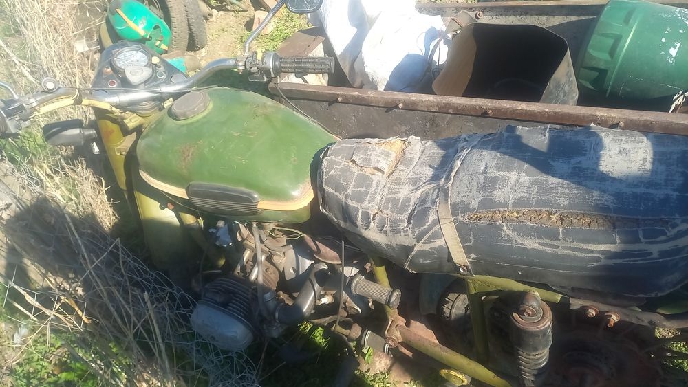 Продам 2 мотоцикла урал