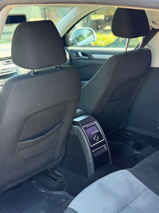 Vand/Schimb Skoda Superb 2009 2.0 tdi