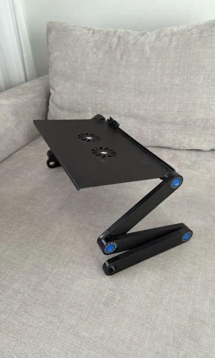 Складной столик для ноутбука