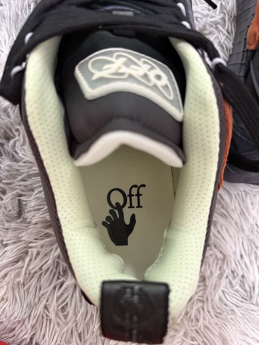 Off White Odsy 1000