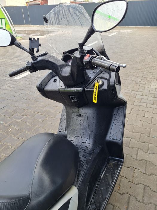 Vand Kymco downtown