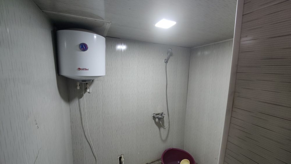 Xovli uy sotiladi shahar markazida