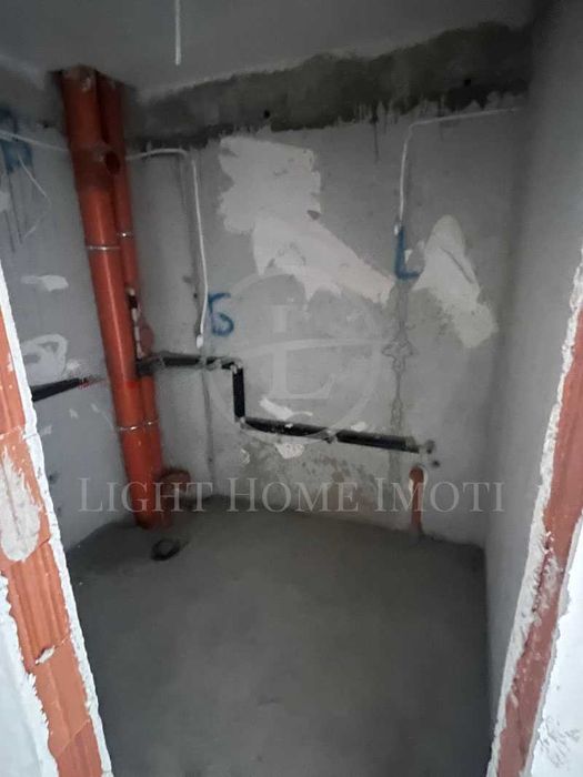 Продава се Двустаен апартамент в Пловдив, Южен - 57 кв.м за 1492 €/кв.м - Снимка #2