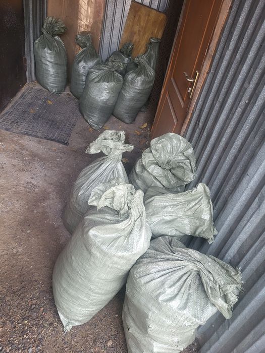 Уголь шубаркуль в мешках.