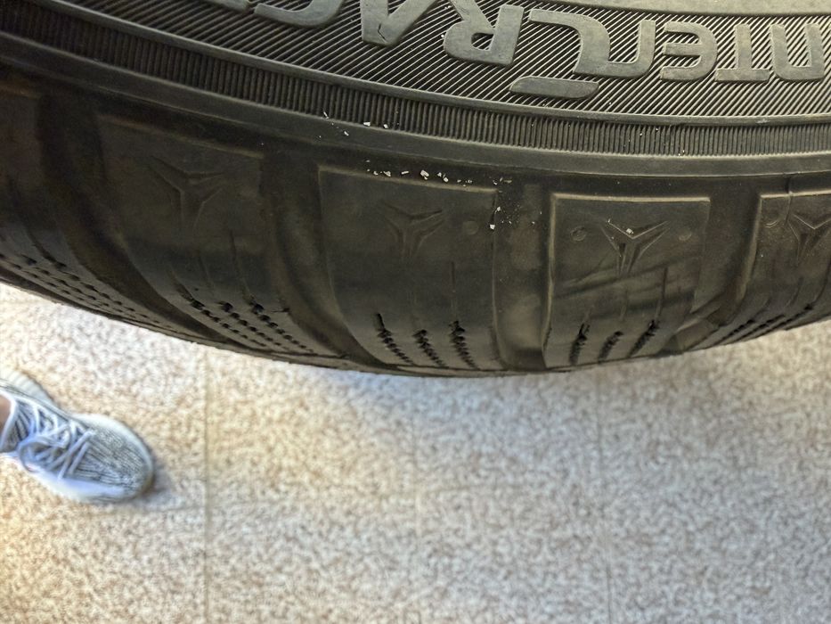 4x Anvelope Iarna Kumho WinterCraft 245/40 R18 97W XL DOT 2025 – aproape noi
