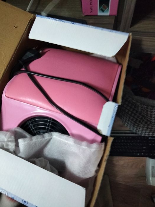 Продам  набор для маникюра