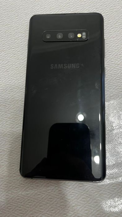 Самсунг S10 сатылады срочно