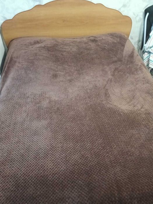продам мебель в спальню