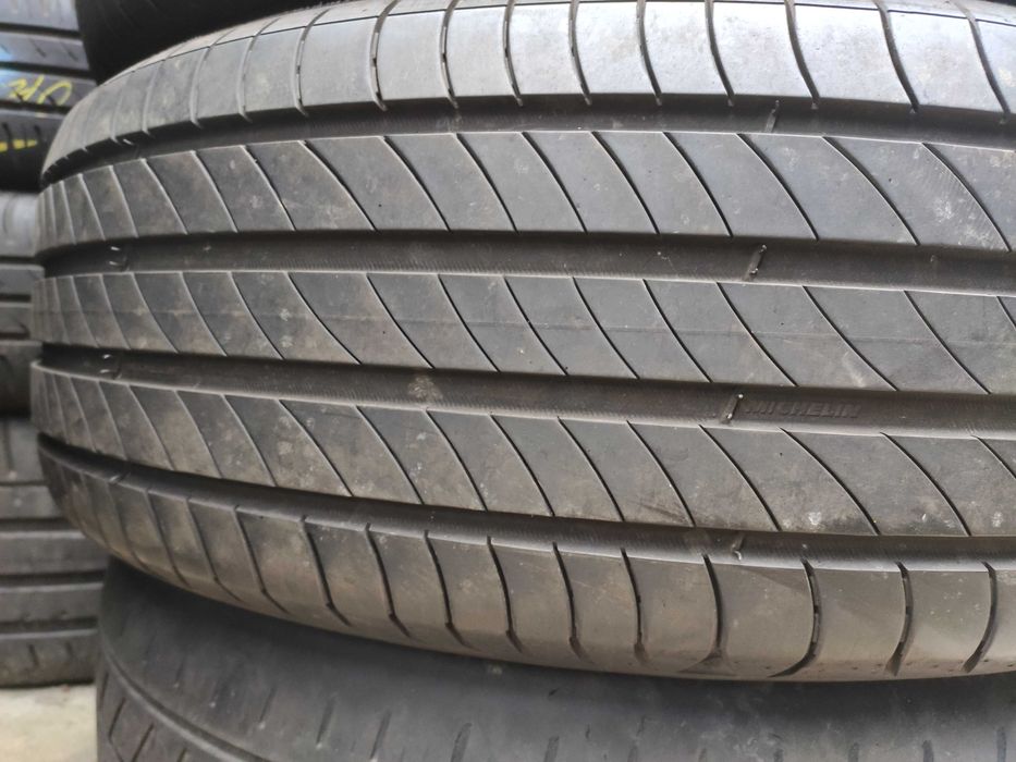 4бр Летни гуми 235 60 17 - Michelin