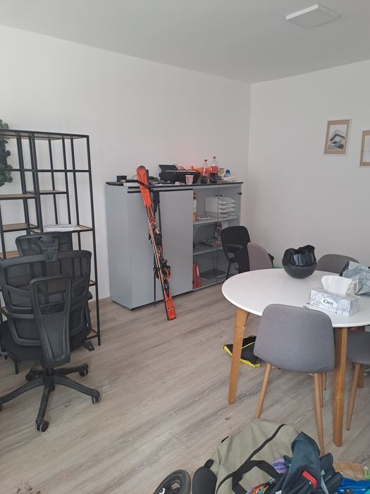 Склад. Промишлено помещение 300кв.